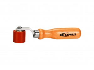 прикаточный ролик EXPRESS силиконовый 28 мм силиконовый прикаточный ролик EXPRESS шириной 28 мм для качественной прокатки швов